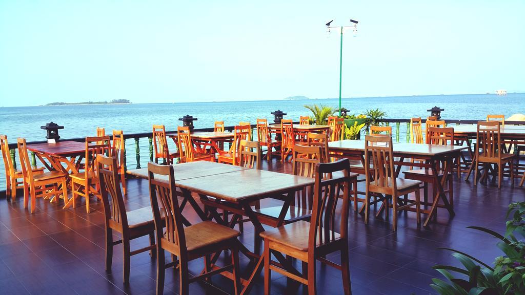 Bintan Agro Beach Resort & Spa Teluk Bakau Esterno foto
